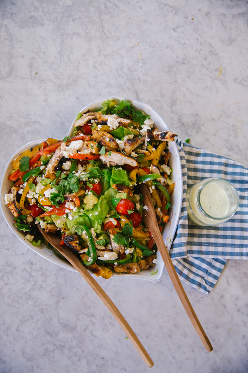 chicken fajita salad