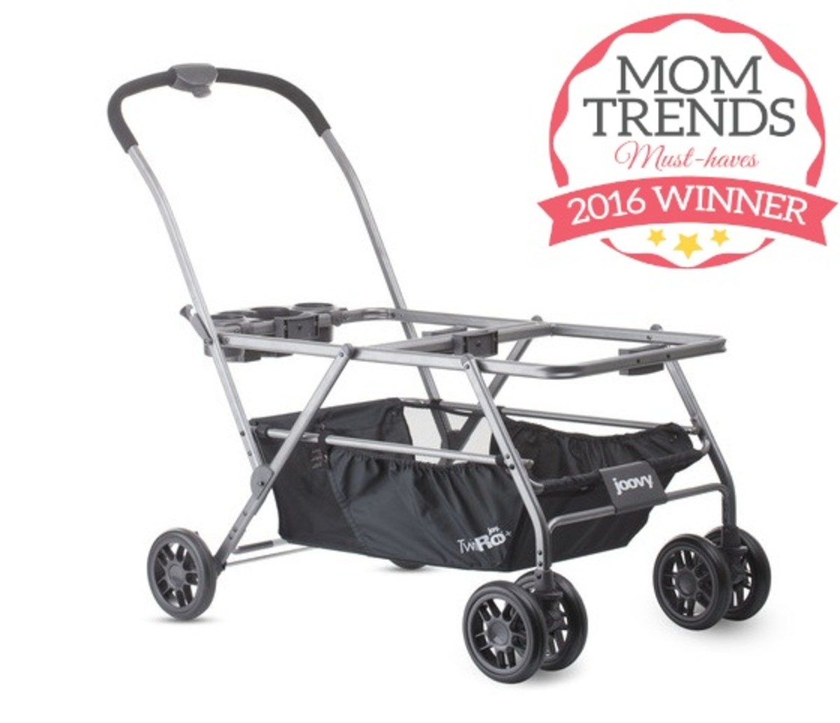 momtrends must have best gear for twins a giveaway momtrends