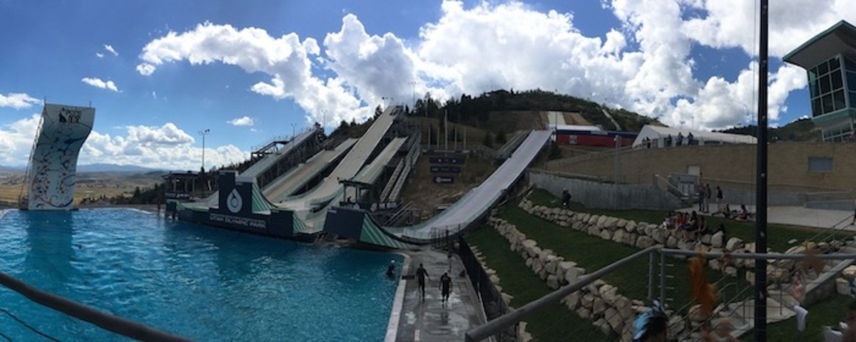 Singles groups in Park City