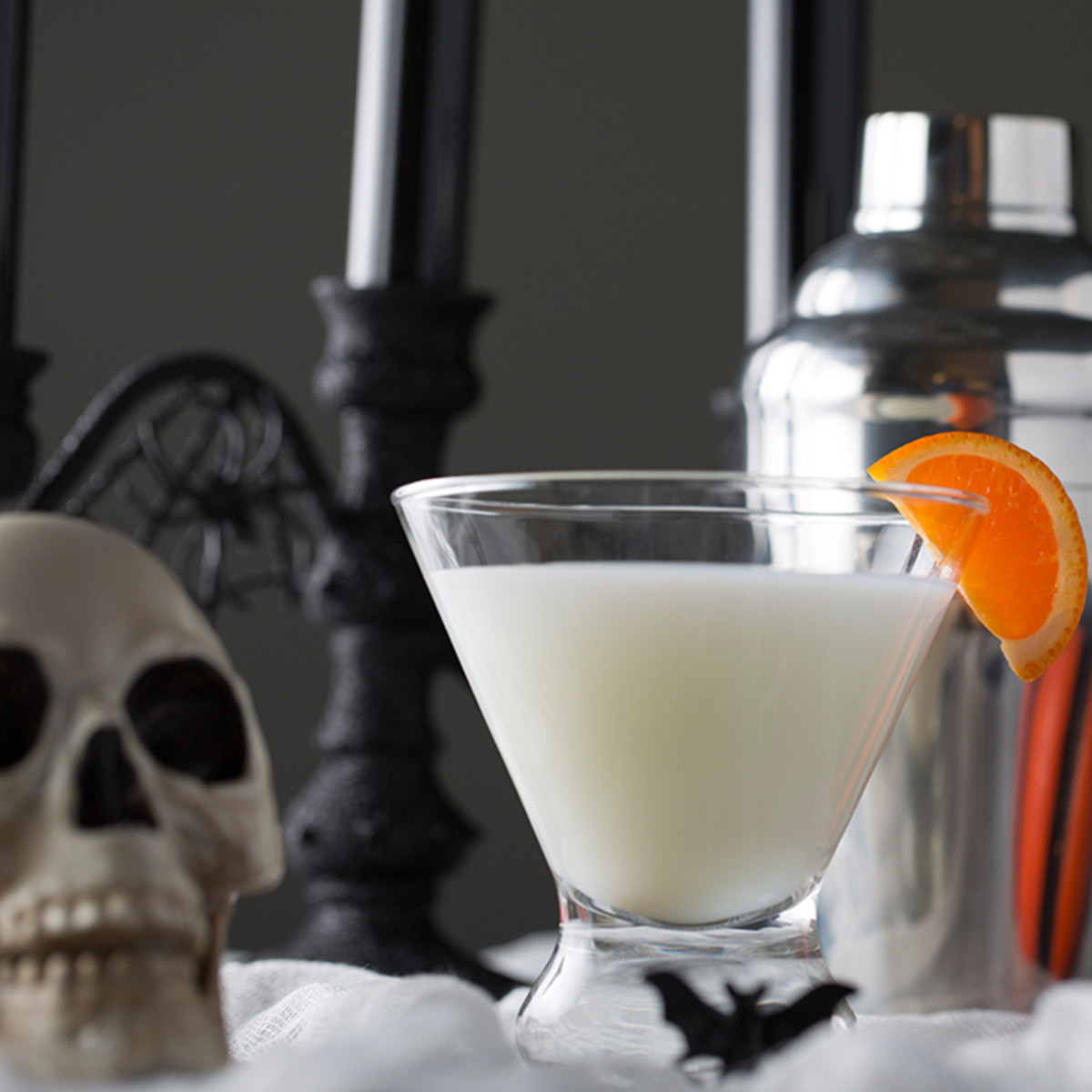spooksicle, a Halloween cocktail