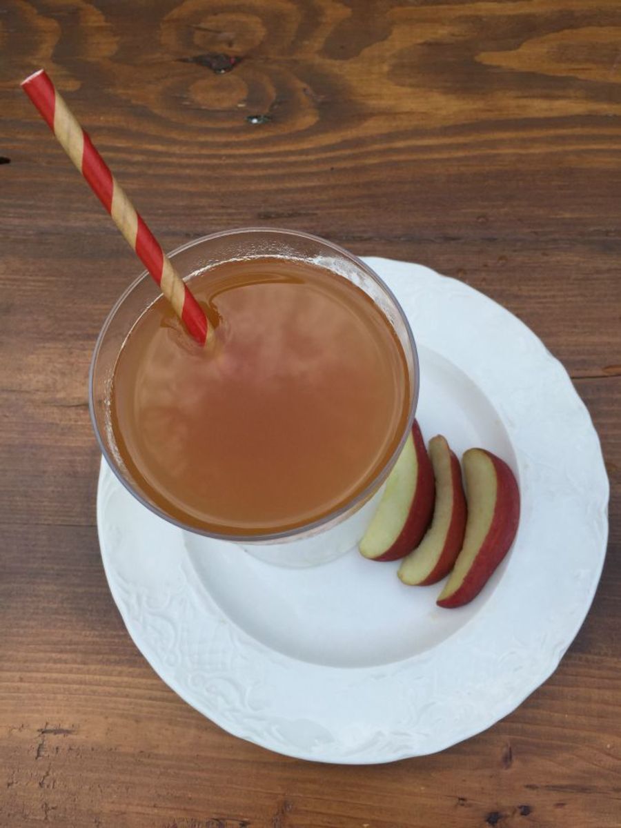 apple cider bourbon cocktail