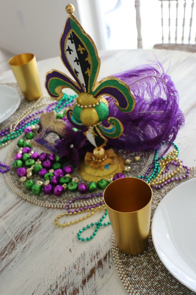 mardi gras table for two