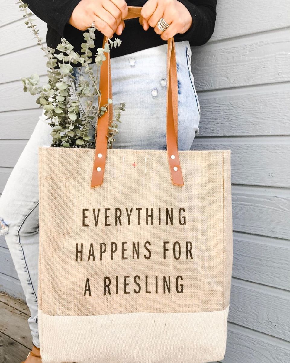 Celebrate Wine Day with Cool Wine Tote - MomTrends