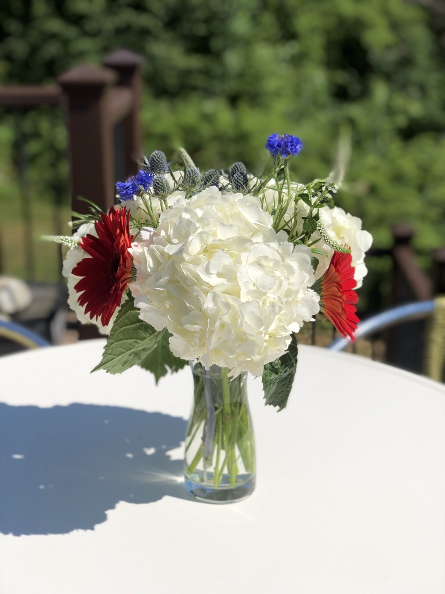 DIY 4th of July Flower Bouquet