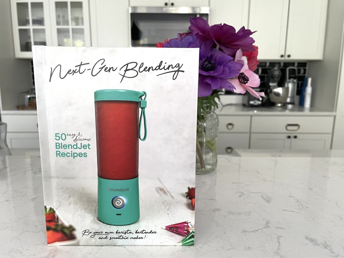 We Found The Best Portable Blender for Smoothies
