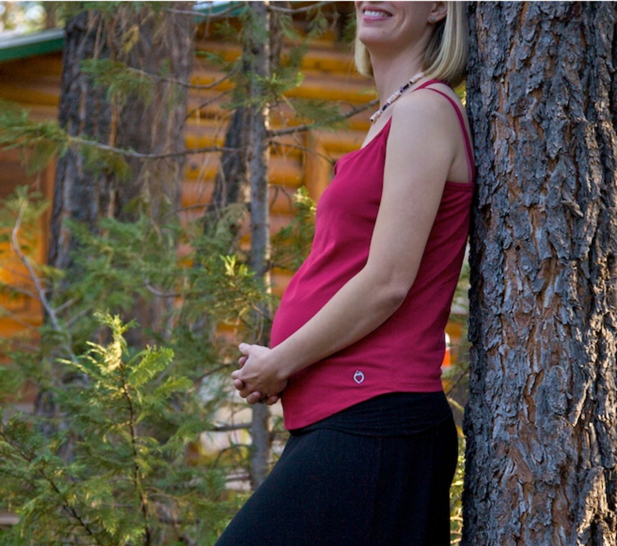 Maternity Wear for Outdoor Enthusiast