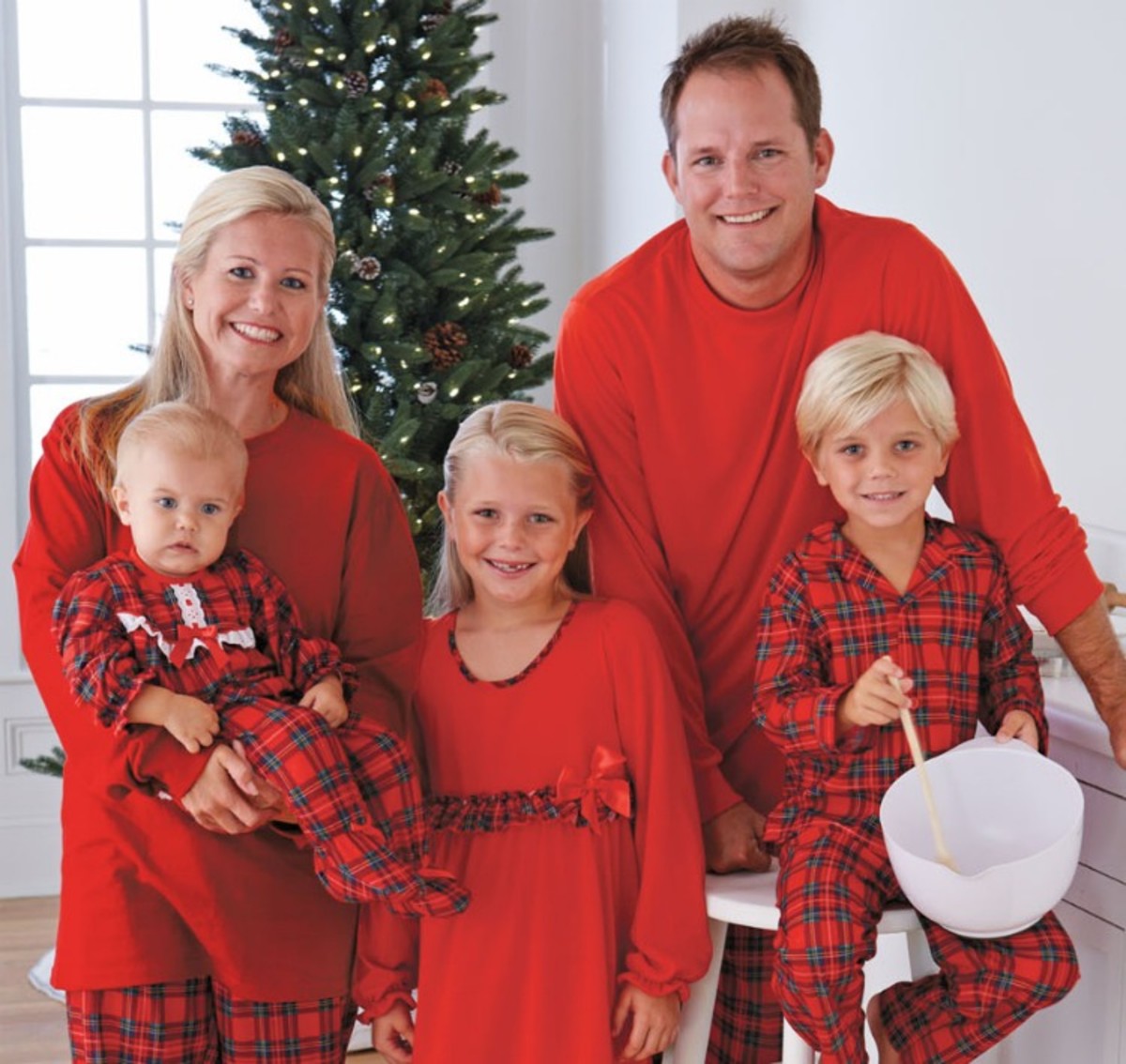 Favorite Holiday Pajamas for Kids - MomTrendsMomTrends